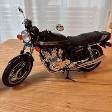 Tamiya HONDA CB750F 1/6