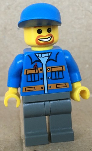 Lego minifigure town - lego®,