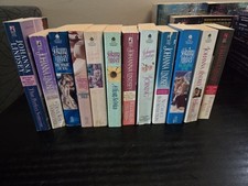 Johanna Lindsey Lot Of 12