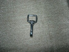 Moschettone originale AJ Armani Jeans usato in ottime condizioni per borsa 