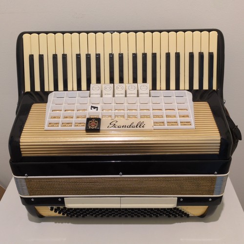 Vtg scandalli gold and black - vtg,