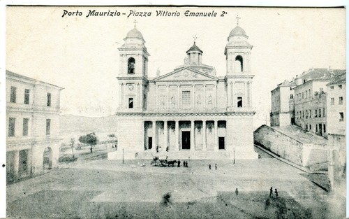 Italy porto maurizio piazza - maurizio,