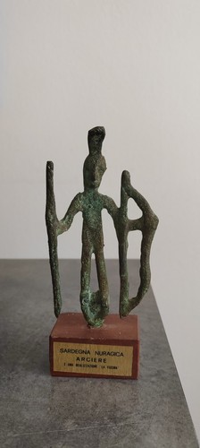 Bronzetto nuragico sardo - nuragico,
