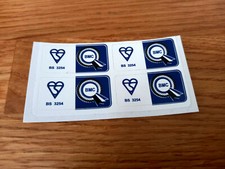 Decalcomanie imbracatura