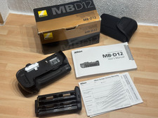 Nikon MB-D12 Battery Grip per