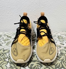 Nike Huarache Type Golden