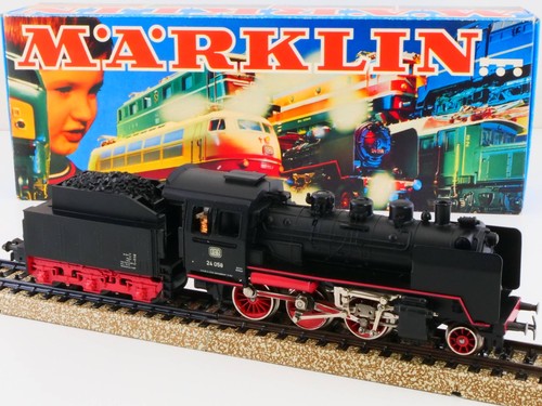 Märklin 3003 locomotiva - , a