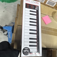 Akai LPK25 Laptop Performance