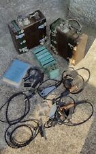 coppia di radio militari