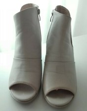 Scarpe donna aperte stivali Dame Rose pelle bianco panna Tacco gomma n. 37