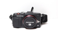 Mirrorless Olympus Pen Lite E-PL6 Body M4/3 + Flash + Custodia - GARANZIA 1 ANNO