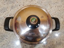 padella bistecchiera amc 23,5 cm con coperchio e pomello visioterm altezza 7,2cm