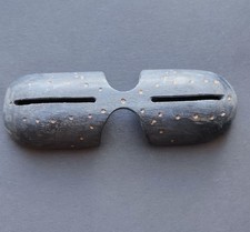 Occhiali da neve in legno