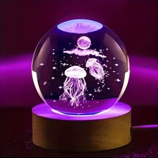 Meduse 3D Crystal Ball Night