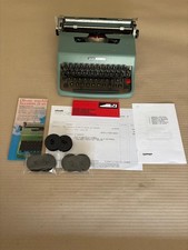 Macchina da scrivere Olivetti