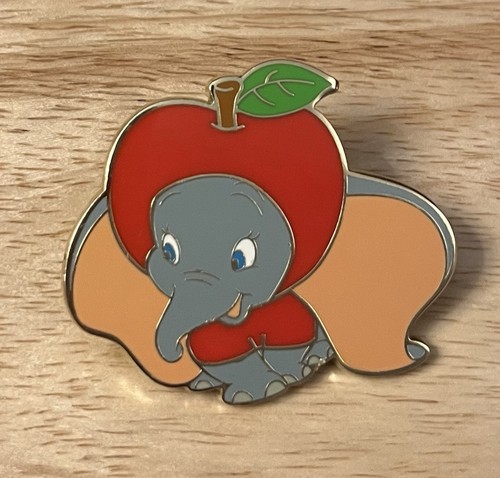 Disney mystery pin box lunch - mystery,