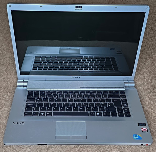 Sony vaio vgn fw41e pcg - vaio, vgn-fw41e