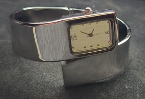 Raro orologio bracciale target - raro,