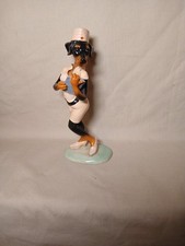 Statuina vintage in ghisa