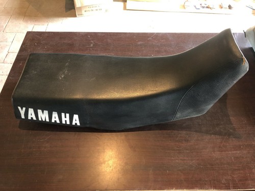 Sella yamaha 600 - 600, nera