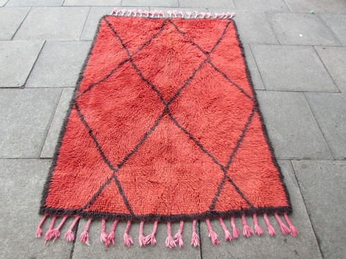 Tappeto rosso vintage