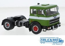 IXO Models Fiat 690 T1 1961
