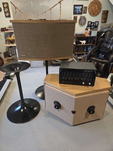 One pair bose 901 series - pair,