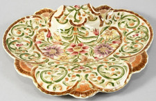 Zsolnay, Pécs 7,5 x 30 x 23 cm vassoio di offerta con decorazione floreale,...