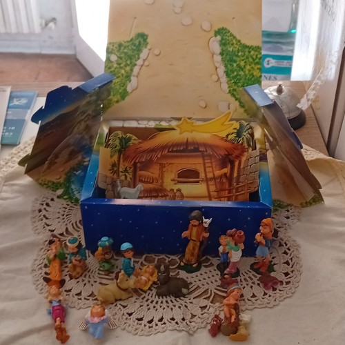 Presepe con capanna scatola - con, in