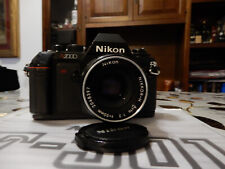 Fotocamera Nikon N2000 35mm SLR con obiettivo NIKKOR -H auto 50mm F2 usata