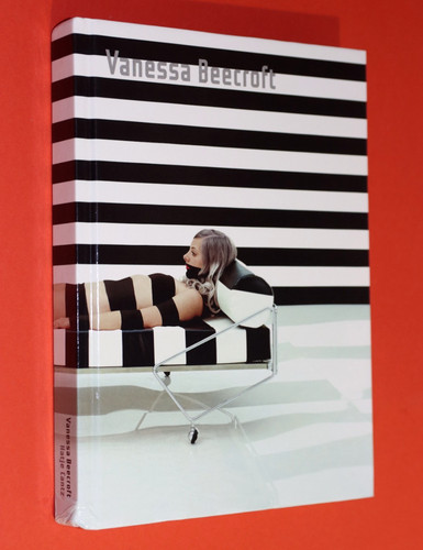 Vanessa beecroft photos - -,