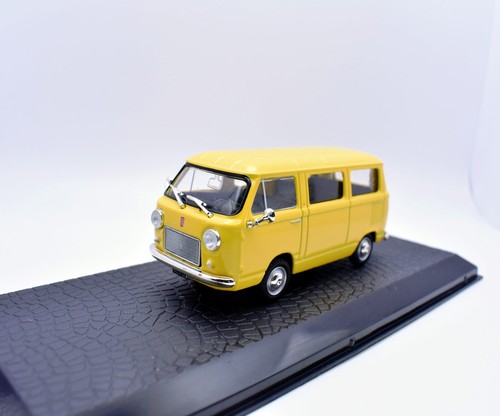Modellino auto furgone scala