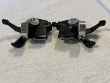 Shimano STX-RC ST-MC41 3x8 Brake/Shift Levers – Excellent, One Cover Cracked