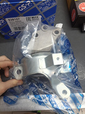 SUPPORTO LATO DX SOSPENSIONE