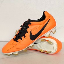 NIKE TOTAL 90 LASER IV FG ACC