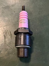 candela Magneti Marelli CW275A passo corto ceramica rosa auto moto epoca NOS
