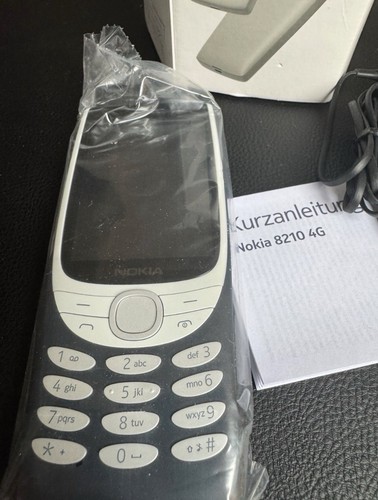 Nokia 8210 feature phone - 8210,