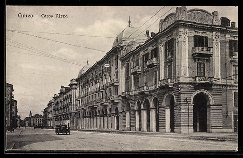 Cuneo corso nizza con edifici - corso,
