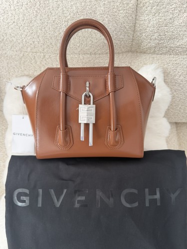 Sac main givenchy - a,