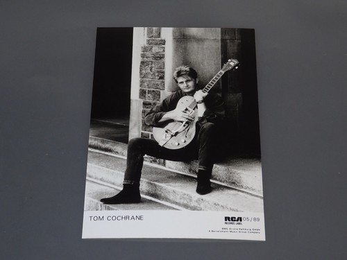 Tom cochrane promo photo - cochrane, promo-photo