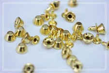 150pz borchie a cono tronco