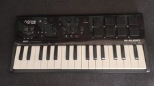 M-Audio Axiom AIR Mini 32 USB MIDI Keyboard