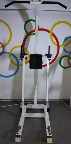 Attrezzi per palestra macchine