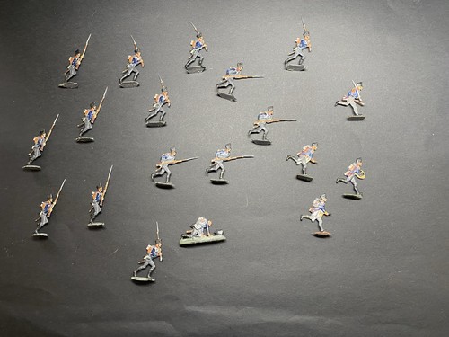 Flat tin toy soldiers - flat,