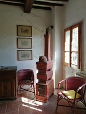 Stufa d'epoca Felici Prato in Terracotta con canna fumaria- Complemento d'arredo