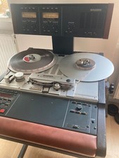 Studer 807 A807 con VU meter e