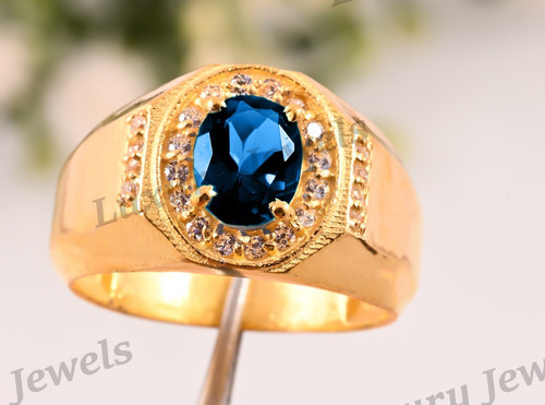 Anello con pietre preziose