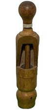 Antico strumento manuale in legno primitivo tappo bottiglia vino stantuffo pressa Germania 6B