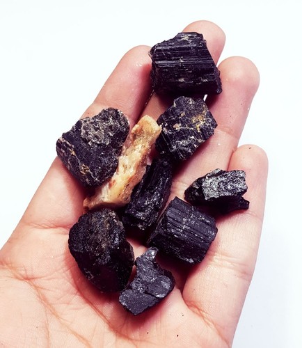 Tormalina nera naturale grezza - naturale,