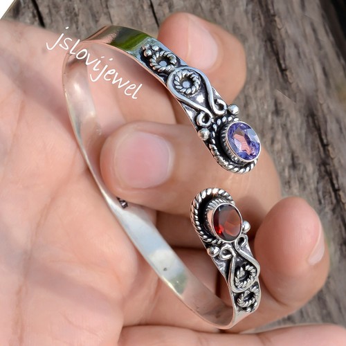 Bracciale con pietre preziose